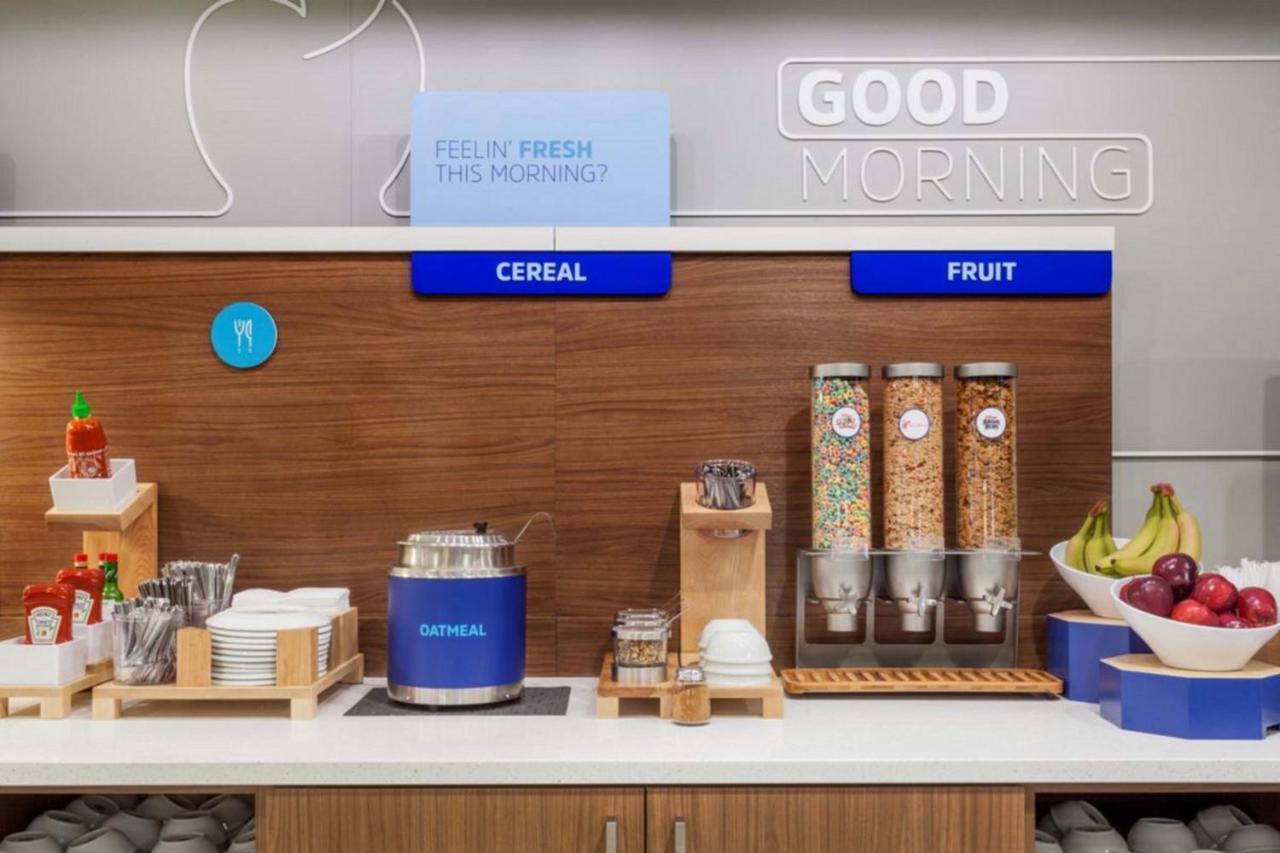 Holiday Inn Express & Suites Nevada By Ihg Zewnętrze zdjęcie