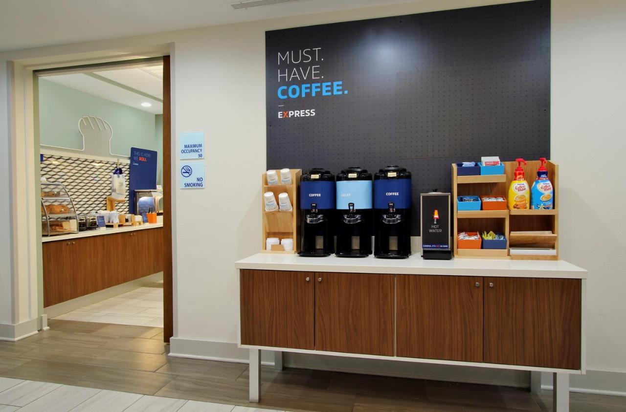 Holiday Inn Express & Suites Nevada By Ihg Zewnętrze zdjęcie