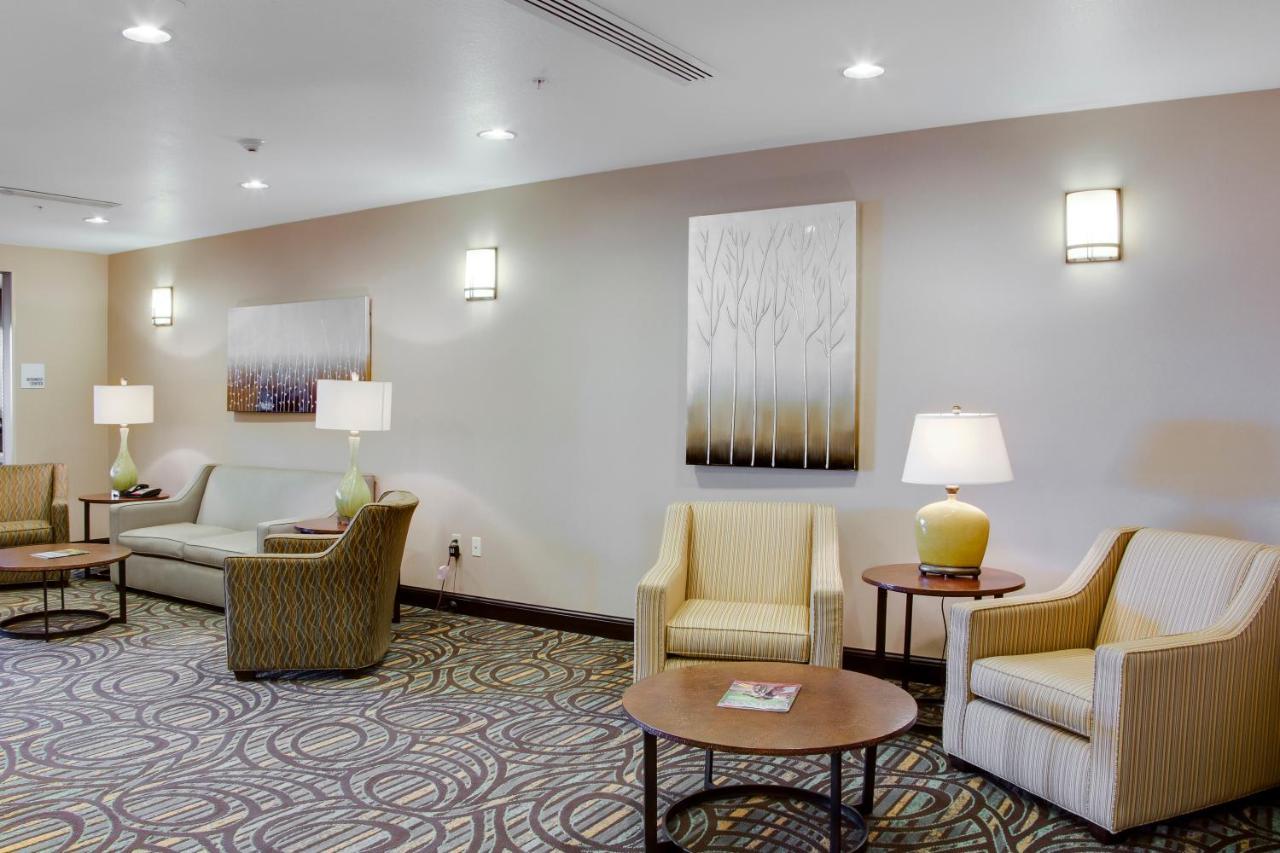 Holiday Inn Express & Suites Nevada By Ihg Zewnętrze zdjęcie