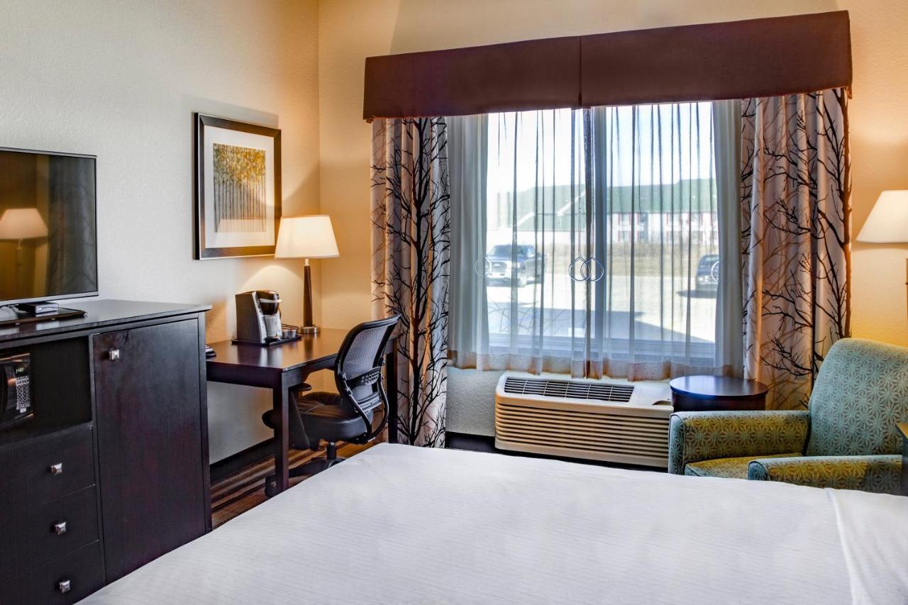 Holiday Inn Express & Suites Nevada By Ihg Zewnętrze zdjęcie