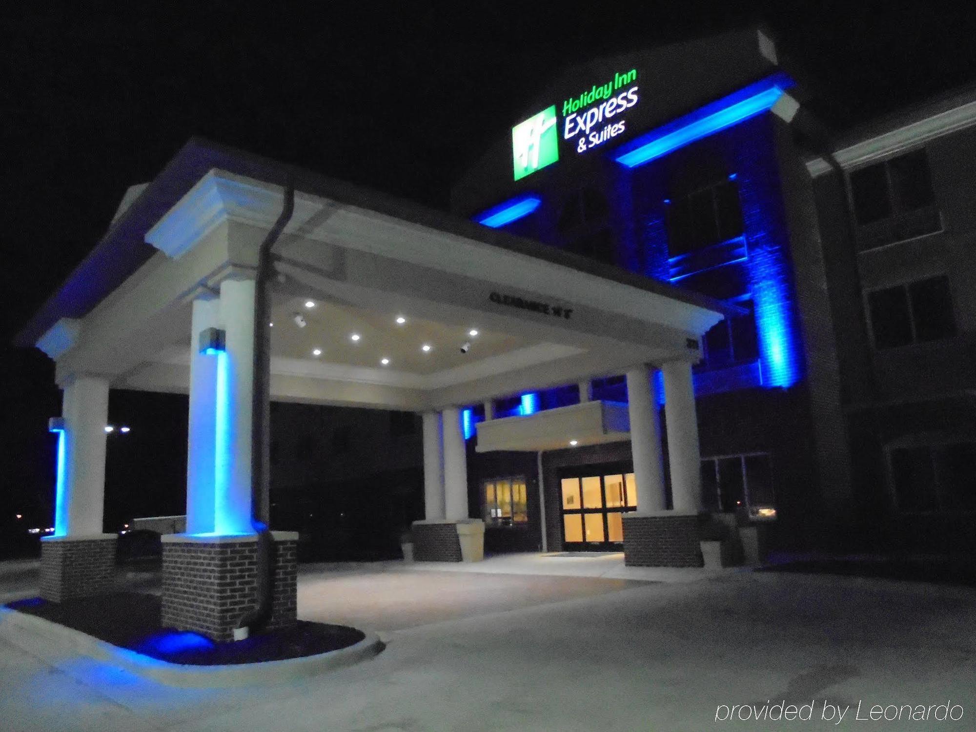 Holiday Inn Express & Suites Nevada By Ihg Zewnętrze zdjęcie
