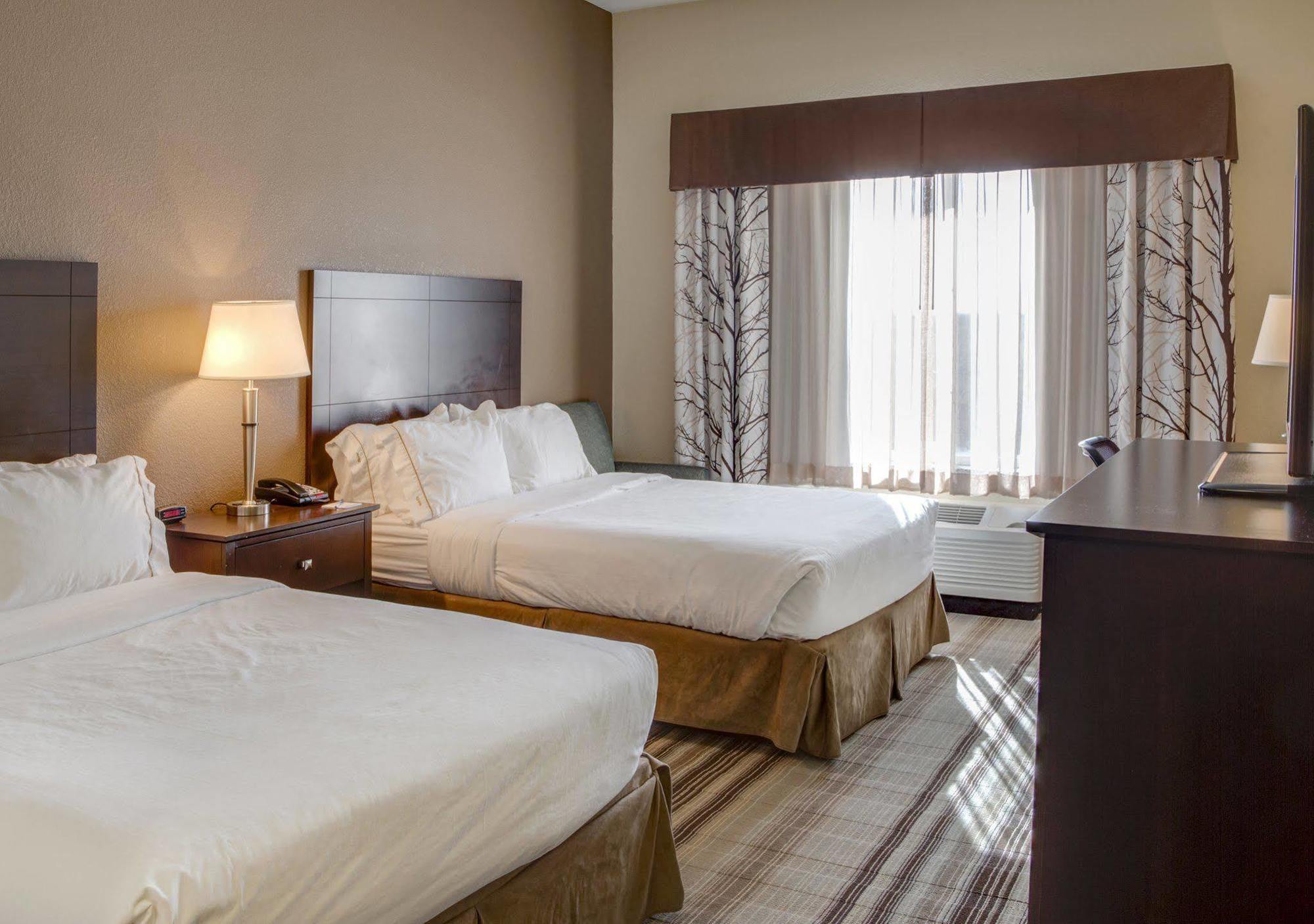 Holiday Inn Express & Suites Nevada By Ihg Zewnętrze zdjęcie