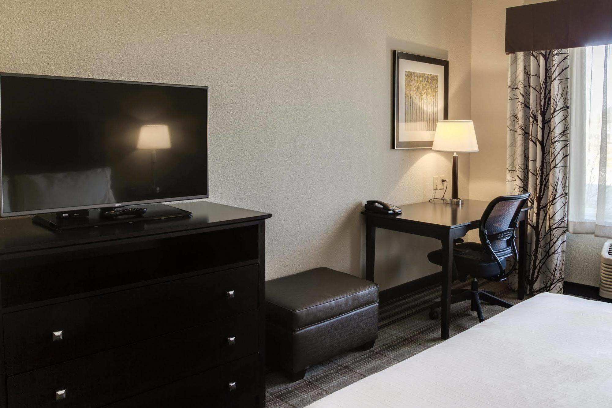 Holiday Inn Express & Suites Nevada By Ihg Zewnętrze zdjęcie